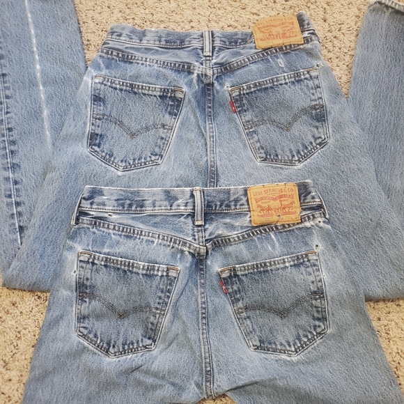 Levi's 501s Straight Leg High Rise Jeans [1 pair] - Picture 2 of 9